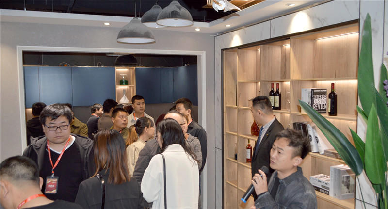 掘金定制时代,固诺家居【遇见新品】招商会圆满落幕!